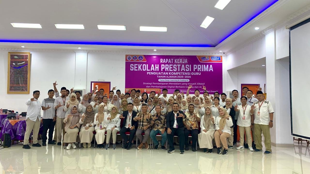 Rapat Kerja SMA Prestasi Prima Tahun Pelajaran 2025-2026: Tema Deep Learning & Coding AI